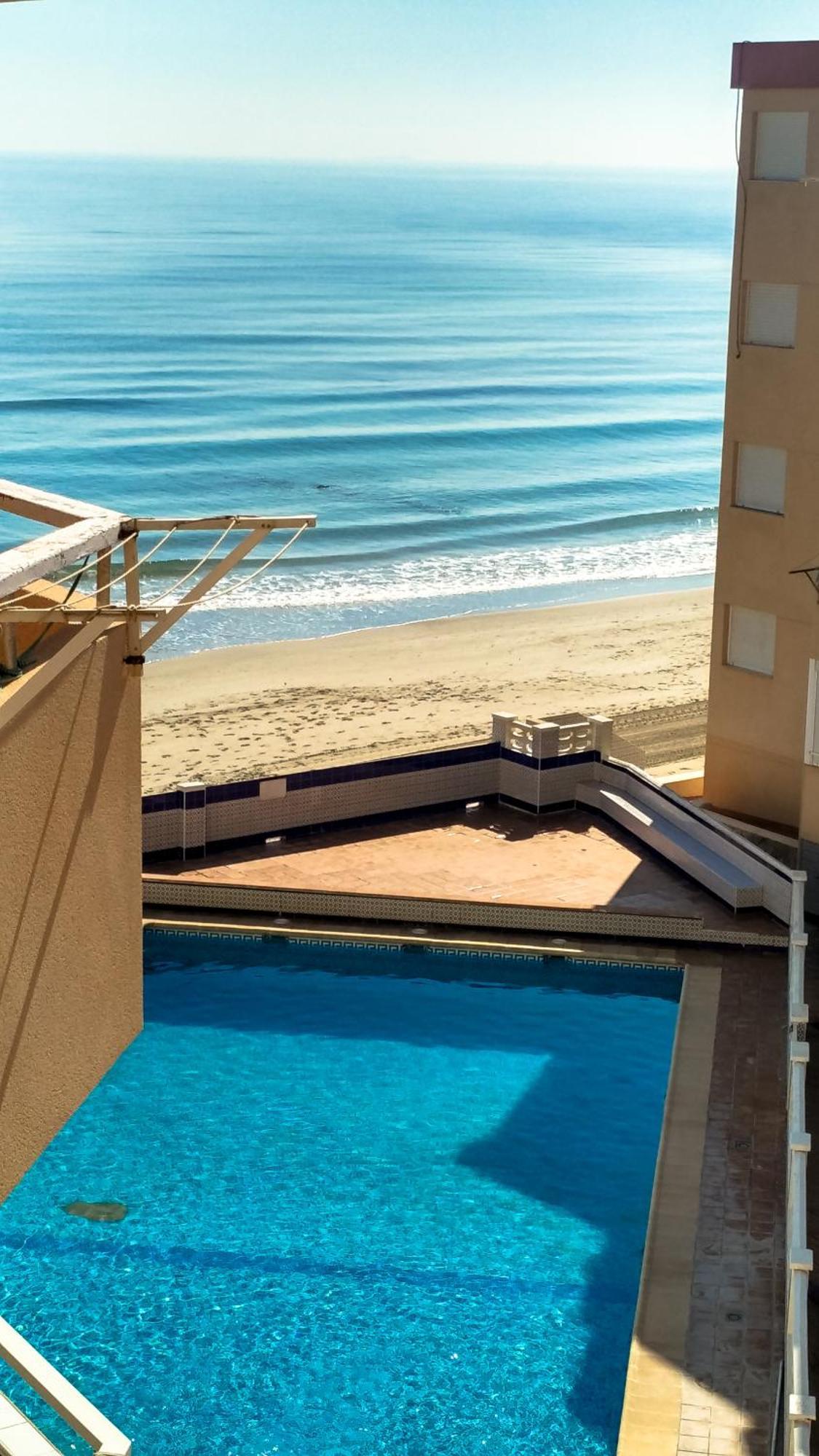 Bright Studio With The Seaview And Swimming Pool Lägenhet La Manga del Mar Menor Exteriör bild